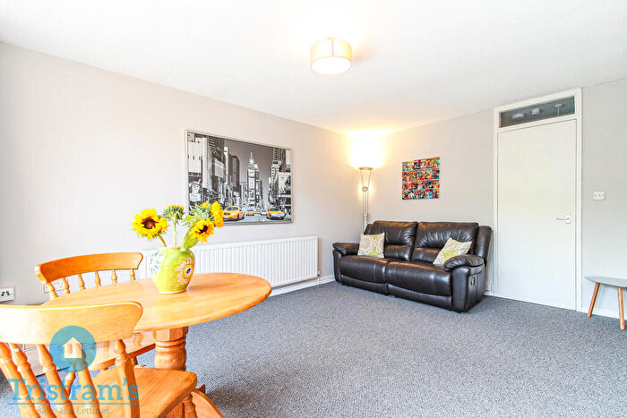 2 Bedroom Apartment To Rent In Carter Gate, City Centre, NG1