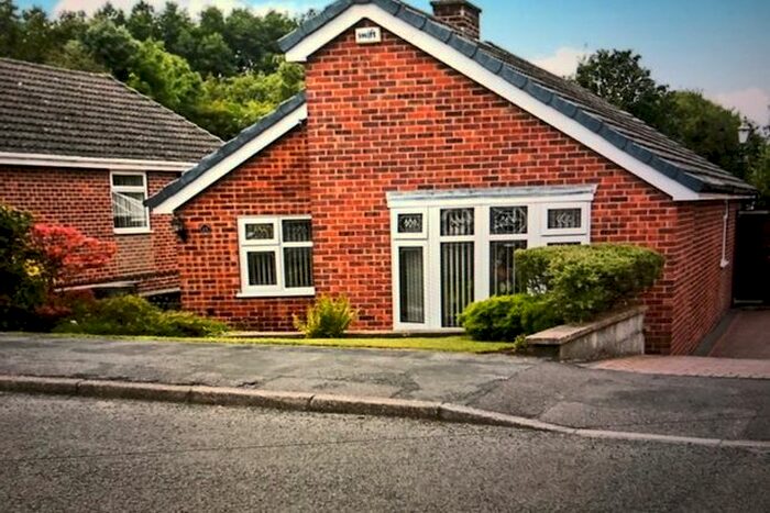 3 Bedroom Bungalow To Rent In Ferrers Way, Ripley, DE5