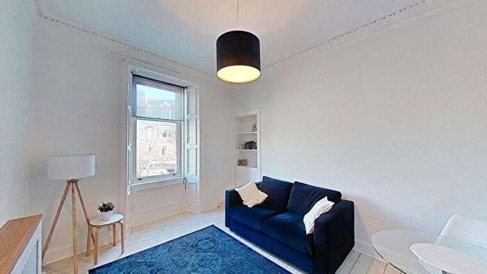 1 Bedroom Flat To Rent In Rodney Street, Edinburgh, Midlothian, EH7