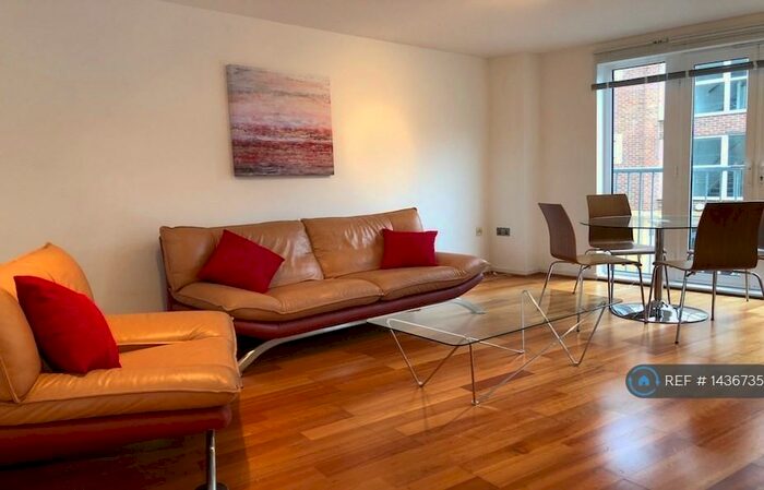 2 Bedroom Flat To Rent In Coombrook Court, London, SE16