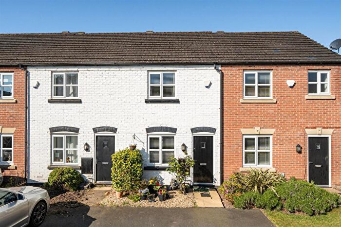 2 Bedroom Terraced House For Sale In Henka Road, Penley., LL13