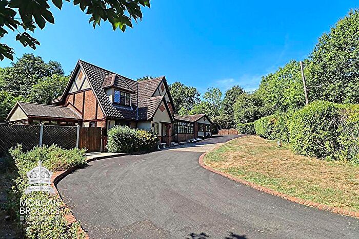 4 Bedroom Detached House For Sale In Kingston Hill, Langdon Hills, SS16