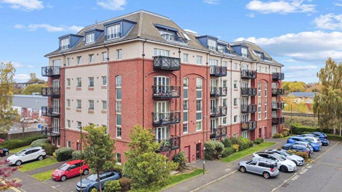 2 Bedroom Flat For Sale In / Appin Street, Edinburgh, EH14