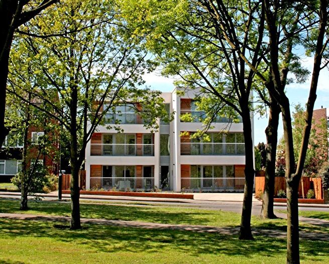 1 Bedroom Flat To Rent In Chislehurst Road, DA14