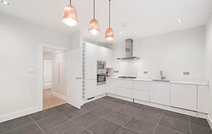 3 Bedroom Flat To Rent In Viceroy Court, Prince Albert Road, NW8