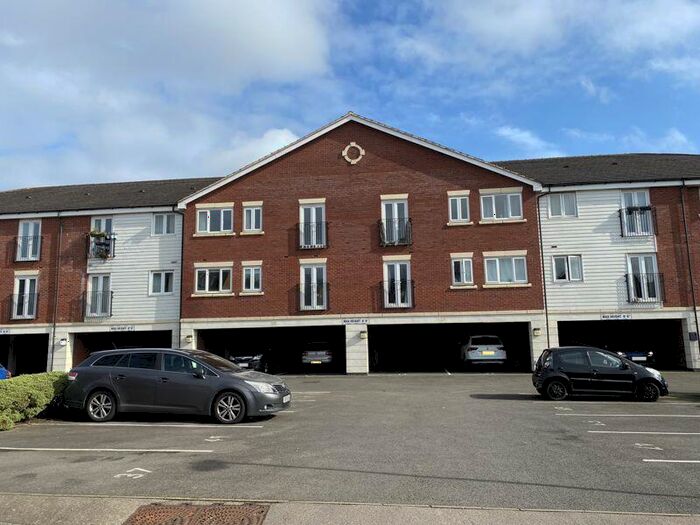 1 Bedroom Flat To Rent In Southgate Way, Dudley, DY1