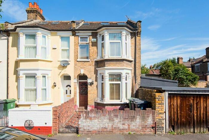 4 Bedroom Property To Rent In Palamos Road, Leyton, E10