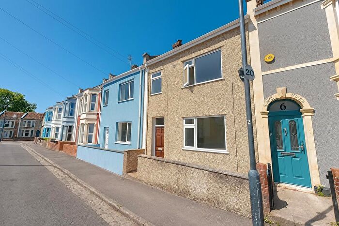 3 Bedroom Terraced House To Rent In , Brentry Avenue, Lawrence Hill, BS5