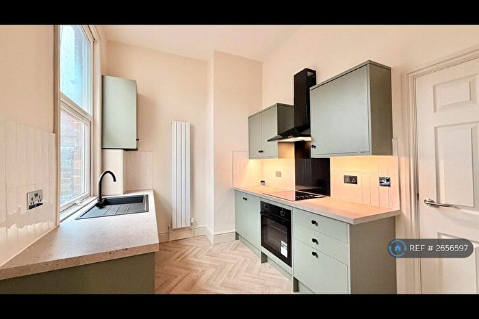 2 Bedroom Flat To Rent In Priory Road, Sheffield, S7