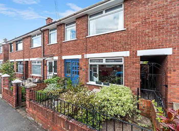 3 Bedroom Terrace House For Sale In Vidor Gardens, Belfast, BT4