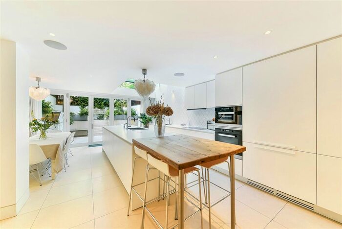 5 Bedroom Terraced House To Rent In Kildare Terrace, London W2