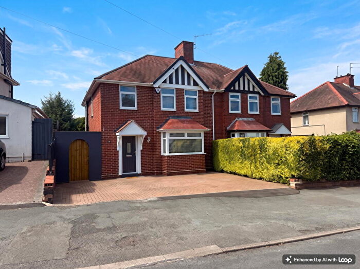 3 Bedroom Semi-Detached House For Sale In Lady Greys Walk, Wollaston, Stourbridge, DY8