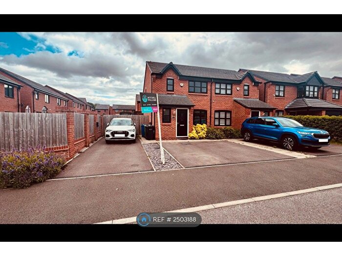 3 Bedroom Semi-Detached House To Rent In Hatter Avenue, Stockport, SK3