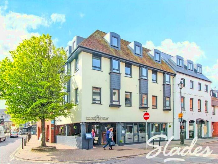 1 Bedroom Apartment To Rent In Castle Manor, Wick Lane, Christchurch, BH23