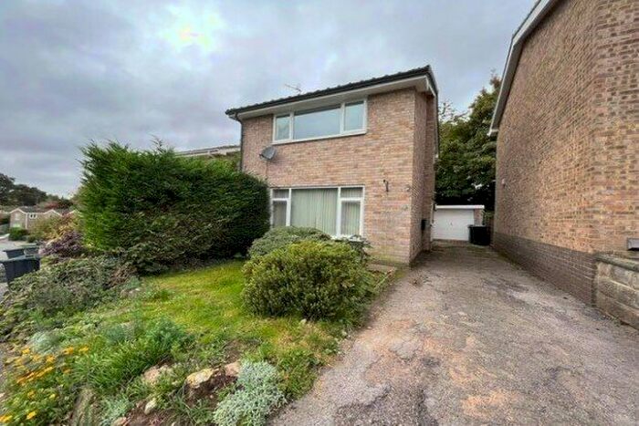 3 Bedroom Property To Rent In Darley Abbey Drive, Derby, DE22