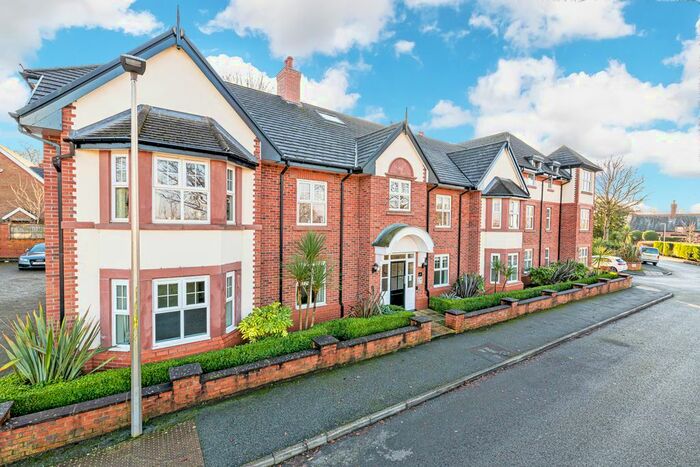 2 Bedroom Flat To Rent In Birchdale Road, Appleton, Warrington, WA4