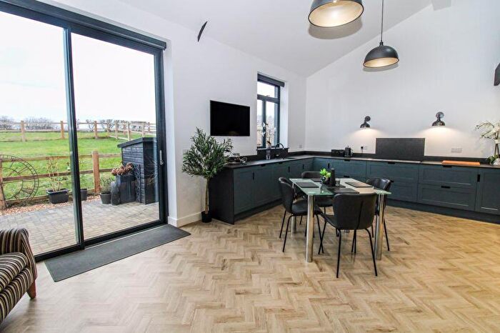 2 Bedroom Barn Conversion For Sale In Robins Barns, Colmworth Road, Little Staughton, MK44