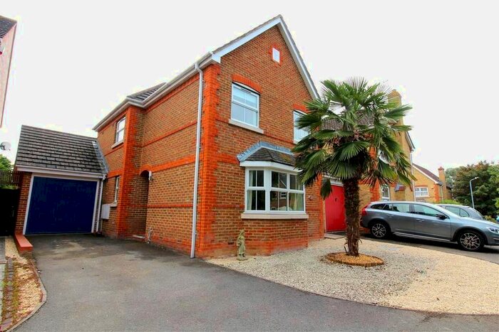 3 Bedroom Property To Rent In The Limes, Dedworth Road, Windsor SL4