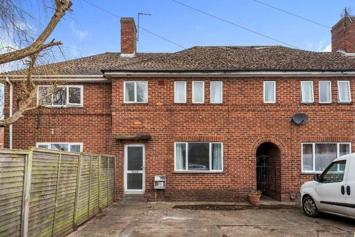 4 Bedroom Semi-Detached House To Rent In Cumberland Road, , Oxford, OX4