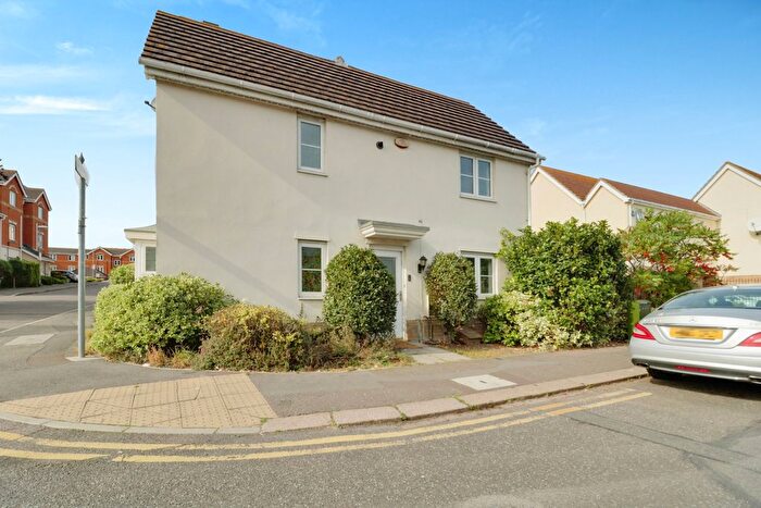 3 Bedroom Detached House To Rent In Victoria Road, Southend-On-Sea, SS1