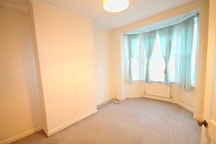 3 Bedroom Terraced House To Rent In Addison Road, Reading, RG1