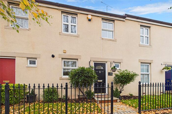 2 Bedroom Terraced House For Sale In Kingfisher Grove, Three Mile Cross, Reading, Berkshire, RG7