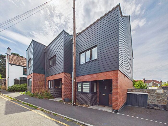 3 Bedroom End Of Terrace House For Sale In Park Road, Kingswood, Bristol, BS15