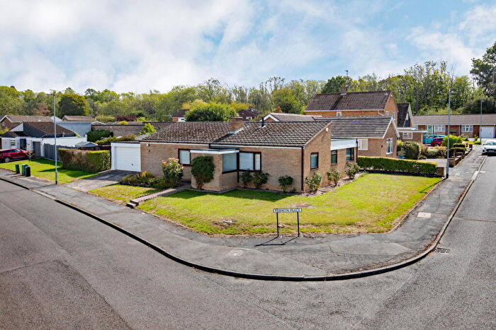 3 Bedroom Detached Bungalow For Sale In Coldermeadow Avenue, Corby, NN18