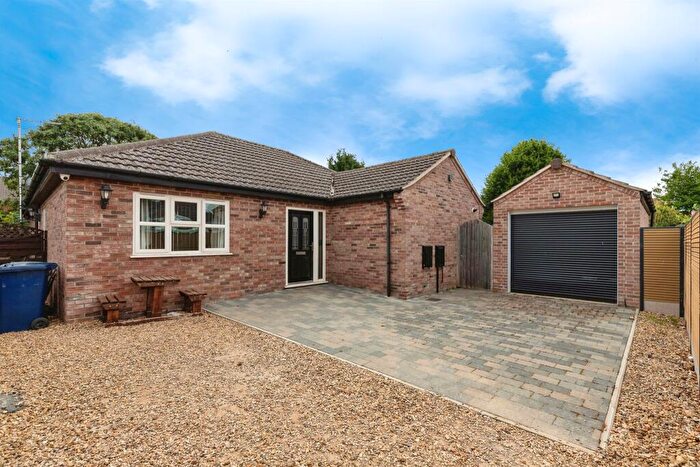 3 Bedroom Detached Bungalow For Sale In Wype Road, Whittlesey, Peterborough, PE7
