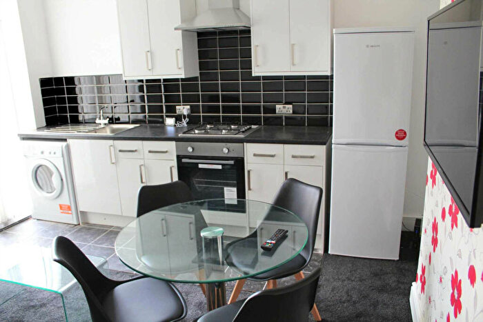4 Bedroom House To Rent In Ventnor Street, Salford, M6