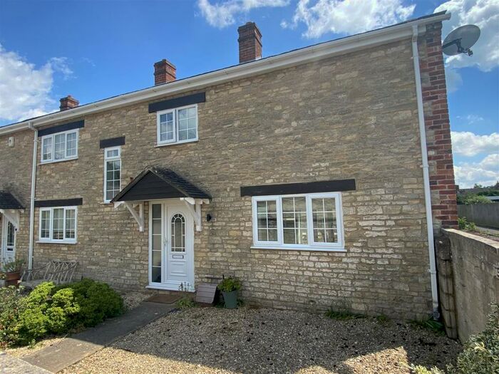 2 Bedroom Terraced House To Rent In Hatch Way, Kirtlington, Kidlington, OX5