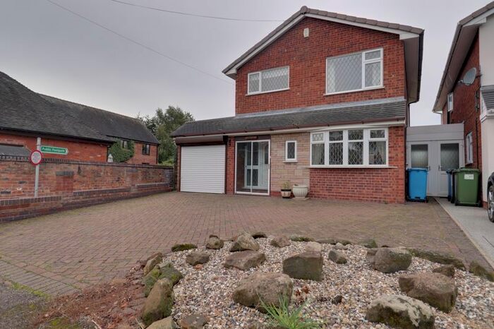 4 Bedroom Detached House For Sale In Lower Penkridge Road, Acton Trussell, Stafford, ST17