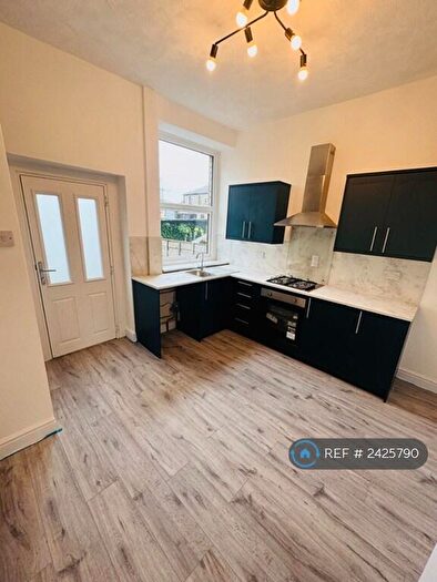 2 Bedroom Terraced House To Rent In Cambridge Terrace, Millbrook, Stalybridge, SK15