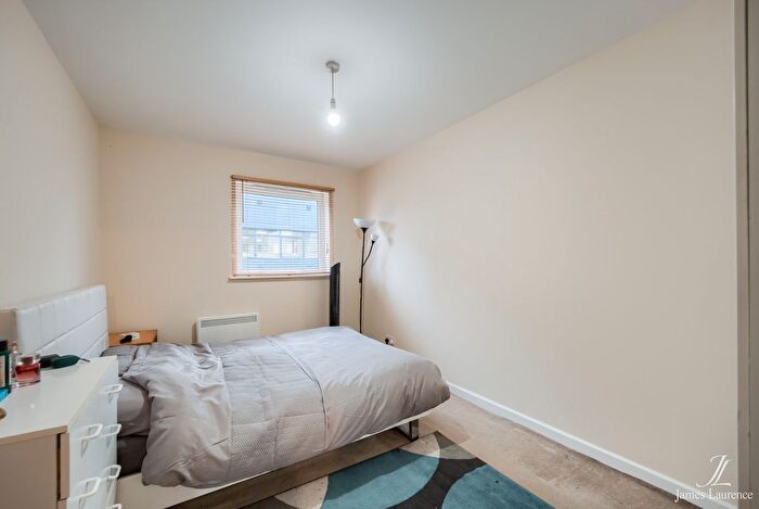 1 Bedroom Flat For Sale In Hallmark Apartments, Newhall Hill, Jewellery Quarter, B1