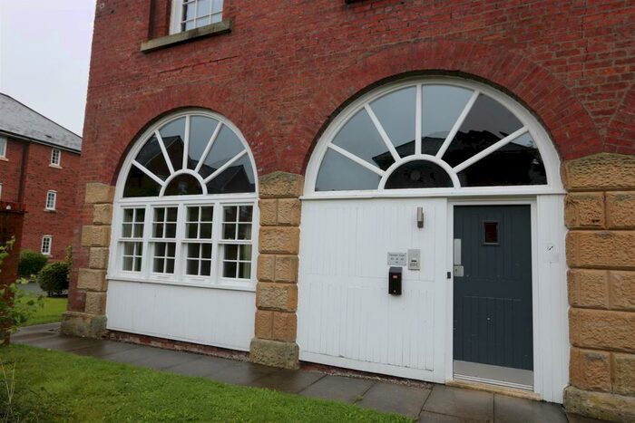 2 Bedroom Flat To Rent In Fletcher Court, Radcliffe, Manchester, M26