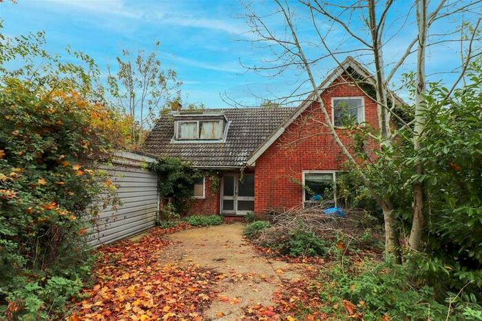 3 Bedroom Chalet House For Sale In Whatfield Road, Elmsett, Ipswich, IP7