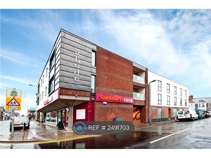 2 Bedroom Flat To Rent In The Abode, Cardiff, CF14