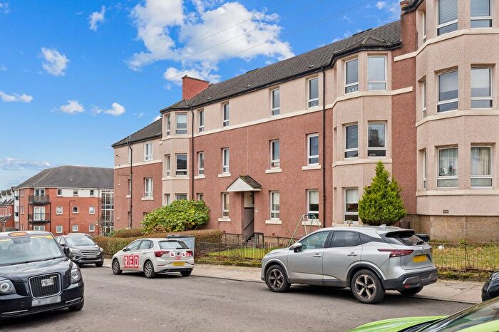3 Bedroom Flat For Sale In Birchfield Drive, Flat /, Scotstoun, Glasgow, G14