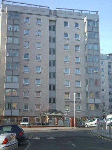 2 Bedroom Flat To Rent In Aged +, Flat Chiswick House, Bell Barn Road, Birmingham, B15