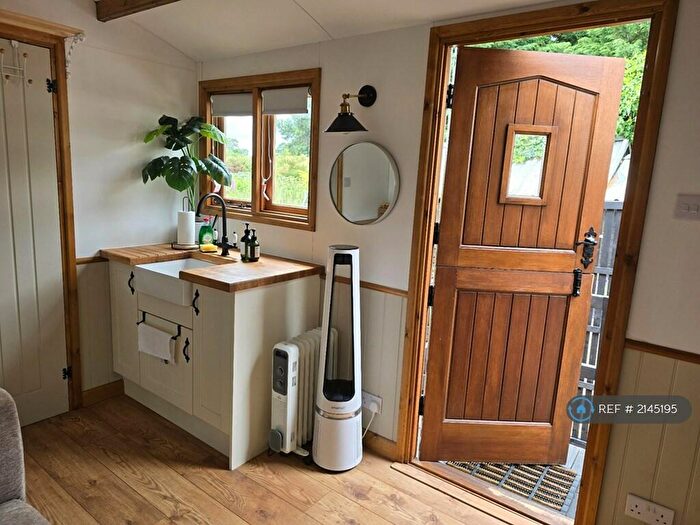 Studio To Rent In Station Road, Tempsford, SG19