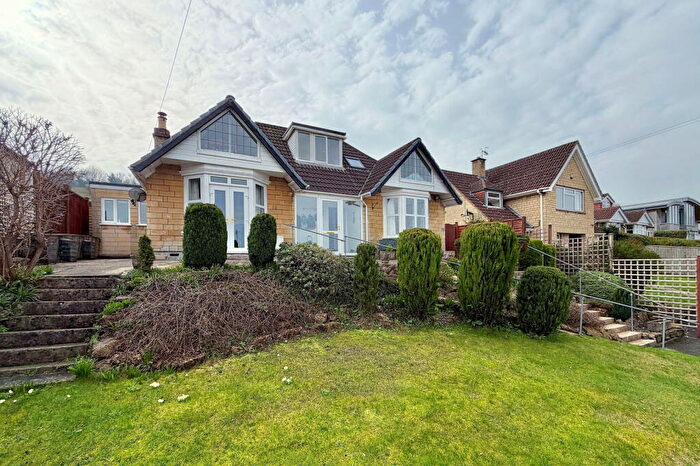 4 Bedroom Detached House For Sale In Warminster Road, Bath, BA2