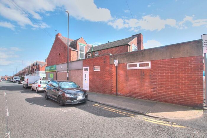 2 Bedroom Flat To Rent In Cleveland Road, Sunderland, SR4