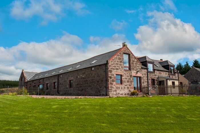 4 Bedroom Semi-Detached House To Rent In Drumlithie, Stonehaven, Aberdeenshire, AB39