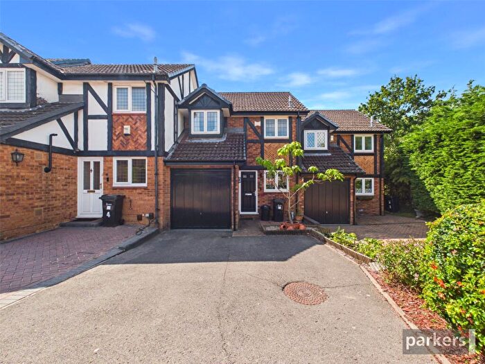 2 Bedroom Terraced House For Sale In Ratby Close, Lower Earley, Reading, Berkshire, RG6