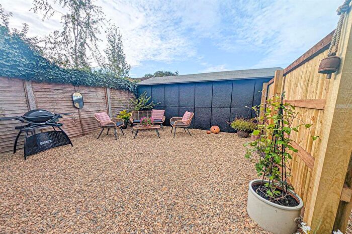 2 Bedroom End Of Terrace House For Sale In Pound Lane, Isleham, Ely, CB7