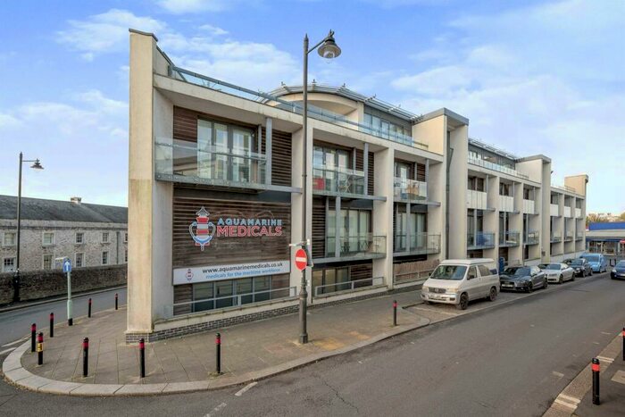 2 Bedroom Flat To Rent In Emma Place Ope, Plymouth, PL1