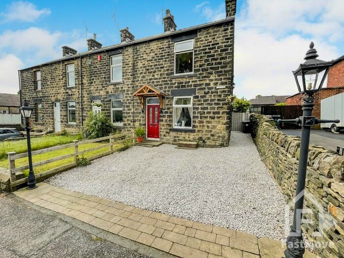 3 Bedroom Cottage For Sale In Sheffield Road, Oxspring, Sheffield, S36