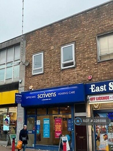 2 Bedroom Flat To Rent In East Street, Bedminster, Bristol, BS3