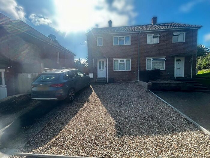 2 Bedroom Property To Rent In Mintons, Chard, TA20