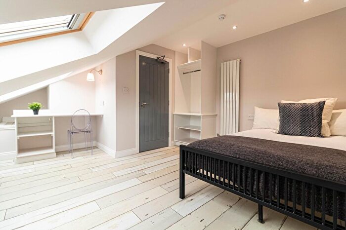 5 Bedroom House To Rent In Gainsborough Road, Liverpool, L15